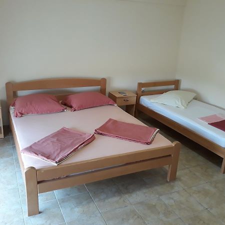 Korac Apartments Ulcinj Buitenkant foto