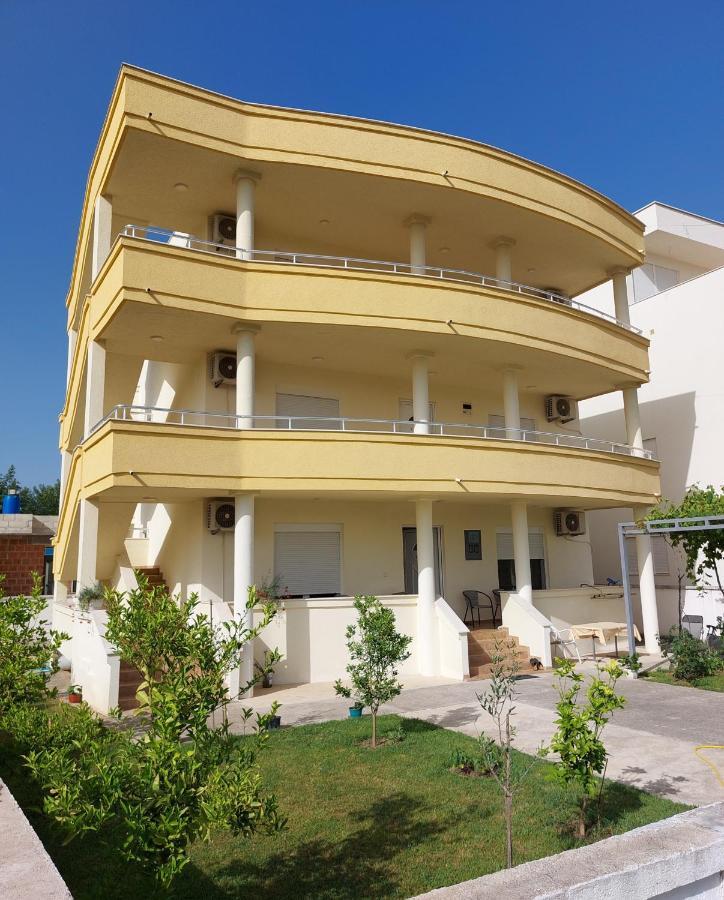 Korac Apartments Ulcinj Buitenkant foto