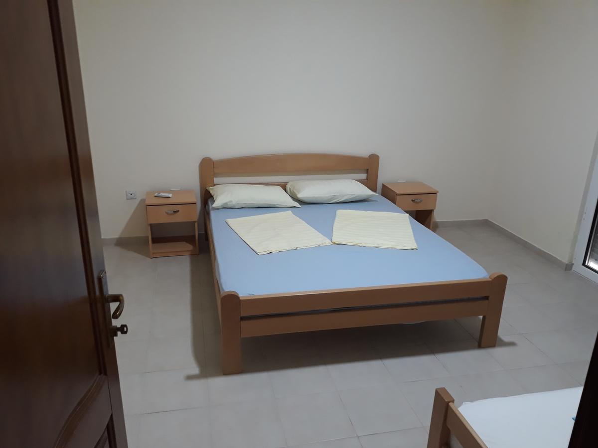 Korac Apartments Ulcinj Buitenkant foto