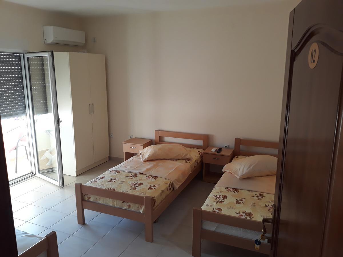 Korac Apartments Ulcinj Buitenkant foto