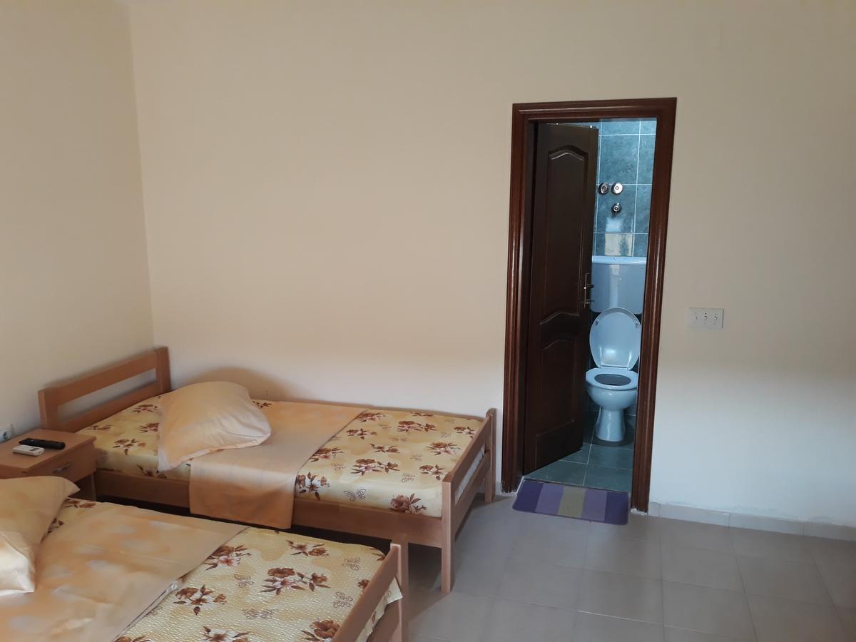 Korac Apartments Ulcinj Buitenkant foto