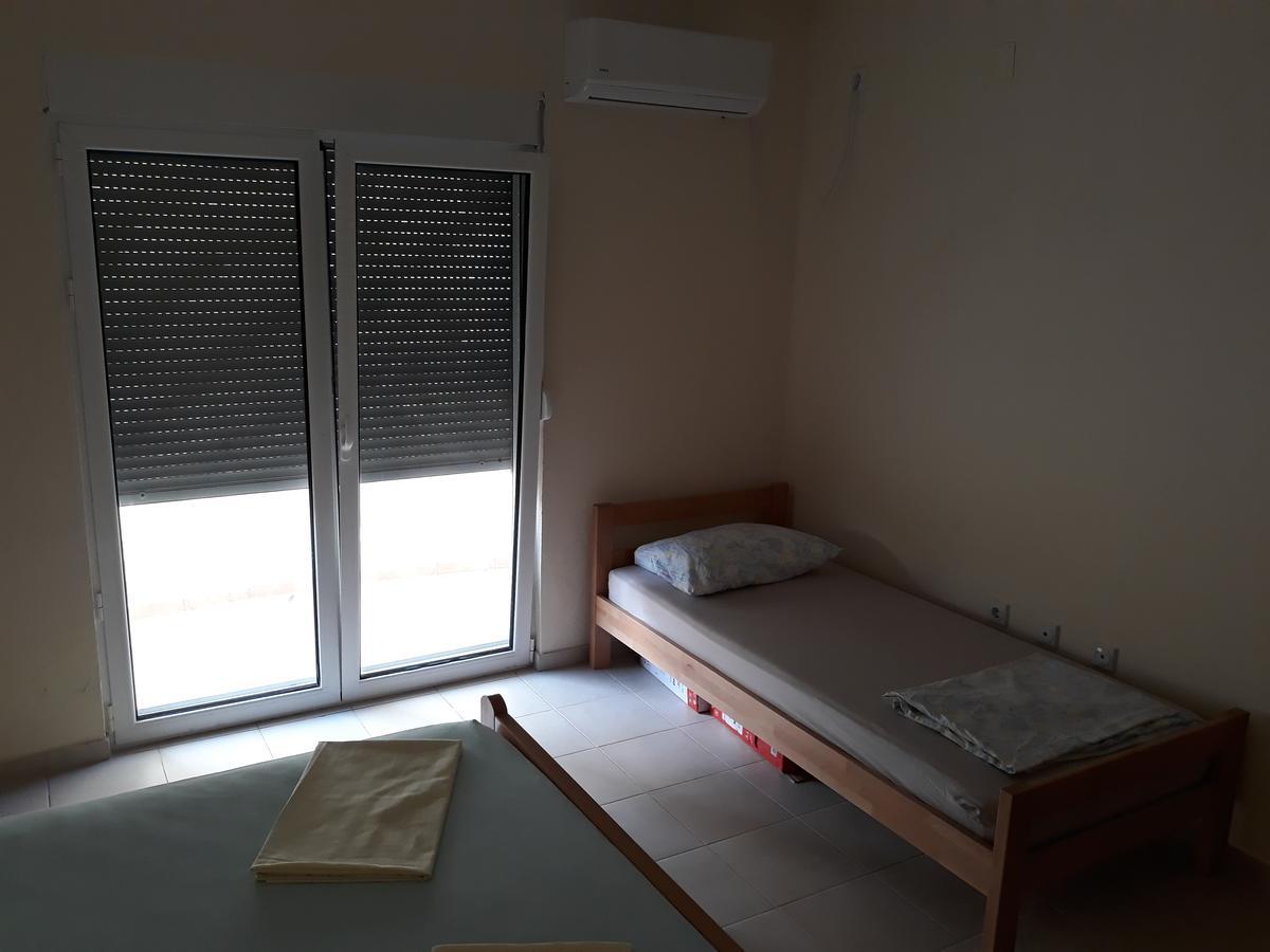 Korac Apartments Ulcinj Buitenkant foto