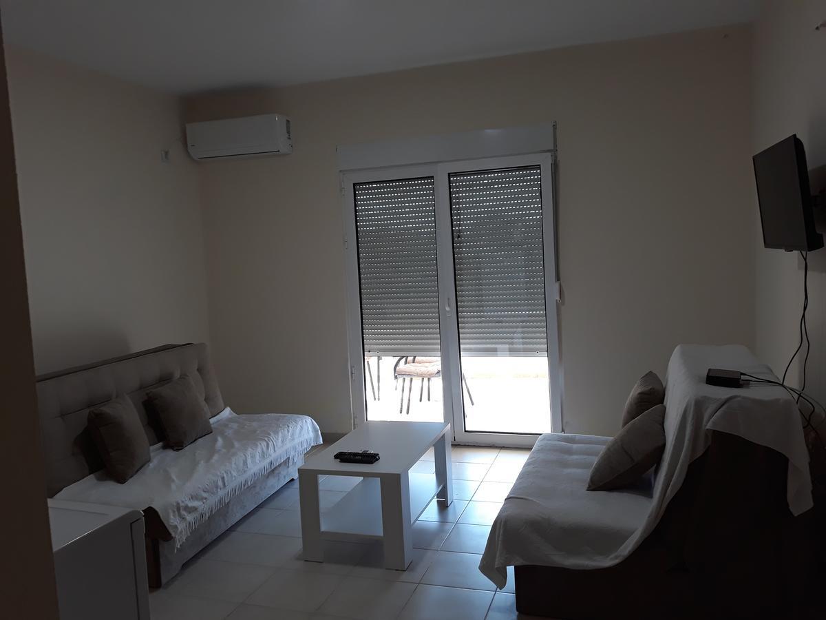 Korac Apartments Ulcinj Buitenkant foto